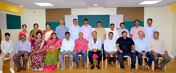 administrative-staff administrative-staff