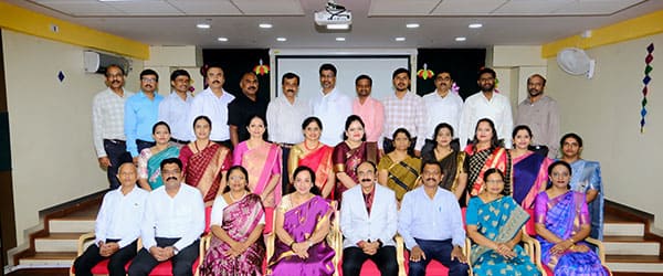 academic-staff academic-staff